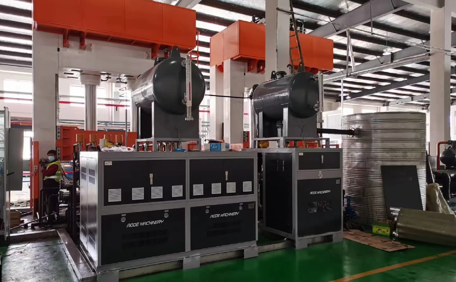 تساعد تقنية AODE في تحسين نظام التحكم بدرجة حرارة عملية ضغط لوحات الدوائر المطبوعة