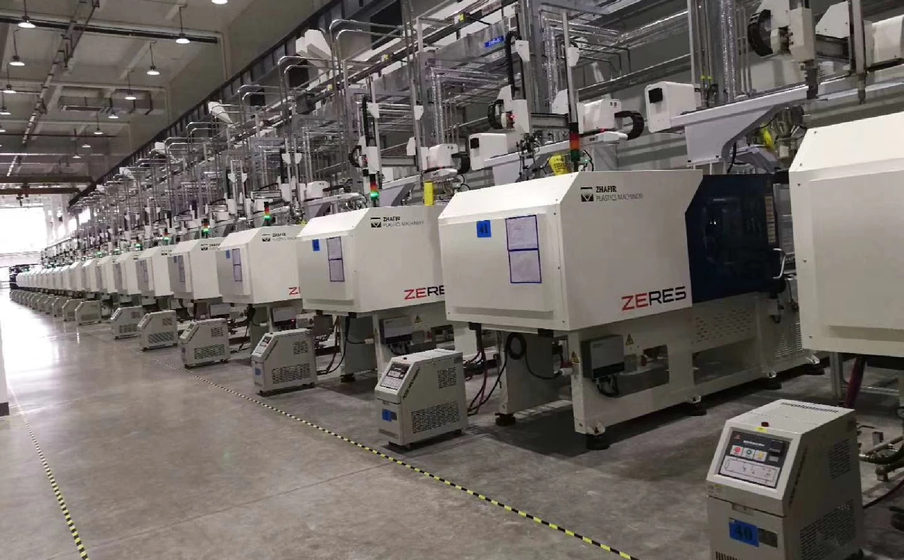 حقن من الدرجة البصرية: تحكم مائي &plusmn;0.1 درجة مئوية